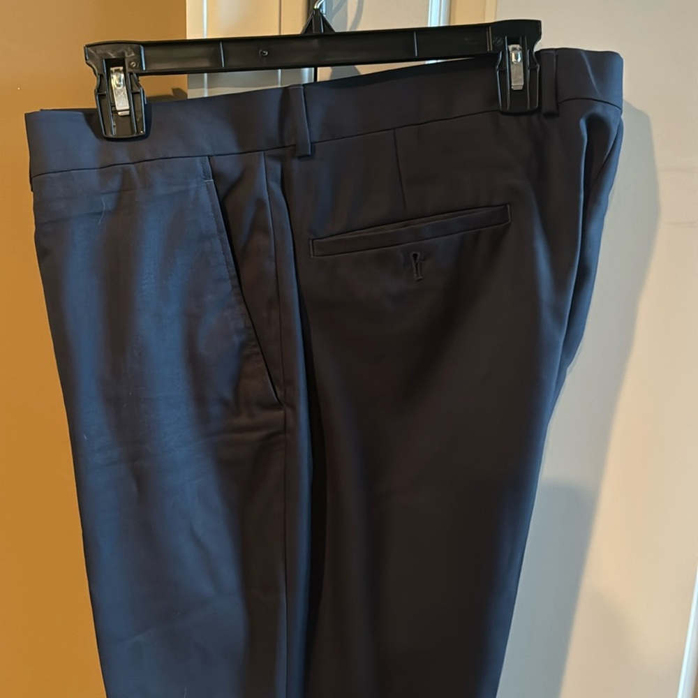 Kenneth Cole Navy Blue Dress slacks 38W-34L. Gently worn.